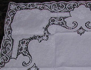 Venice Lace Tablecloth  31
