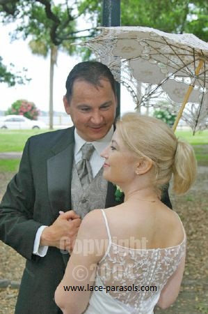 Marilyn & James/Wedding Parasol