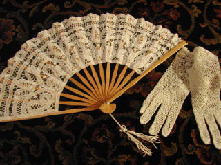 Twin tassels Lace Fan and Crochet Gloves